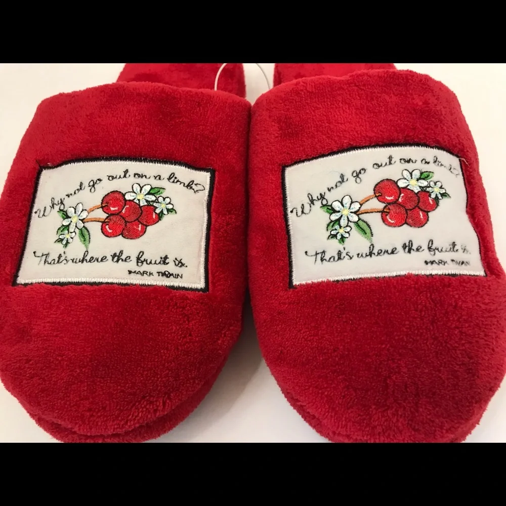 NWOT Fuzzy Red Slippers - Picture 14 of 15